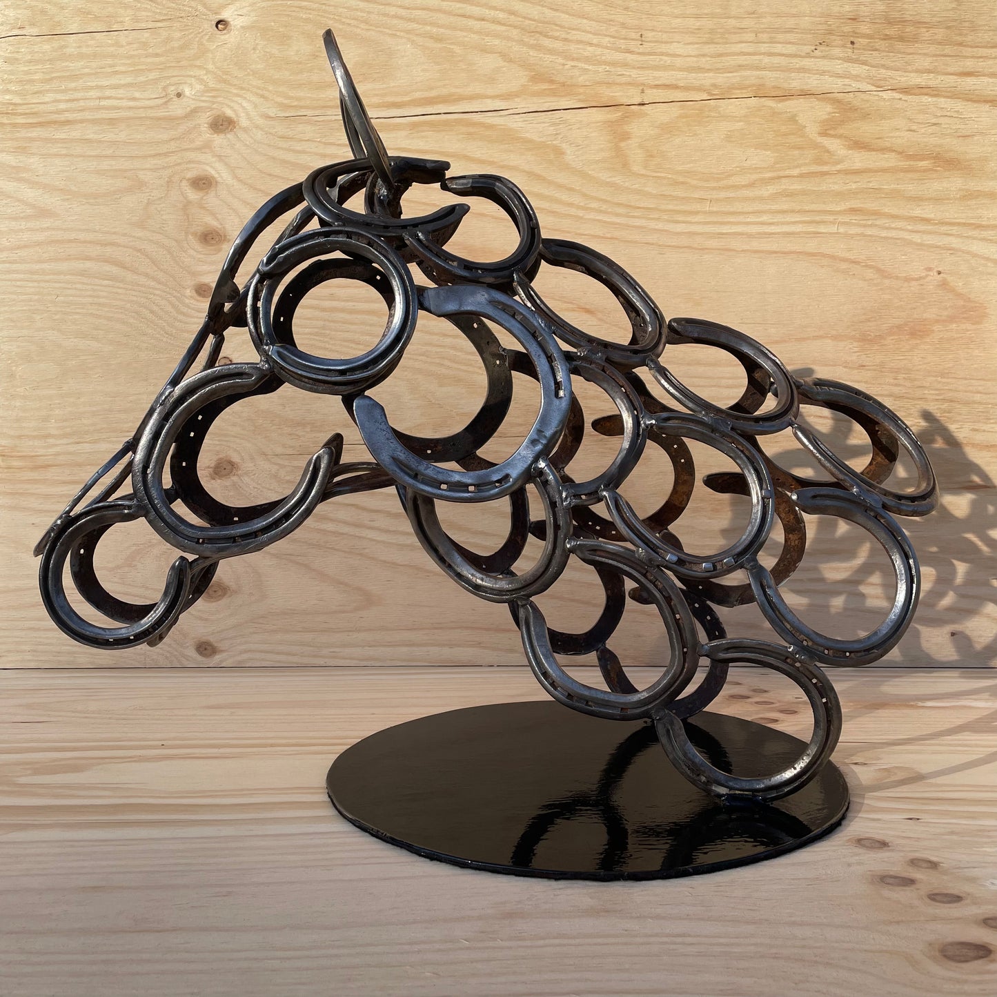 Horse Head - Ears forward on Metal