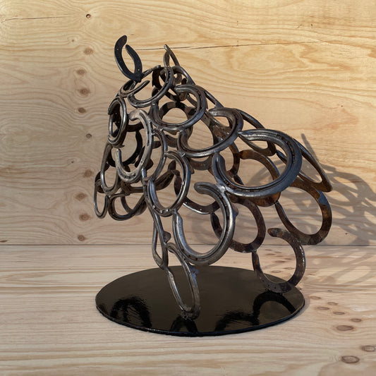 Horse Head - Ears forward on Metal
