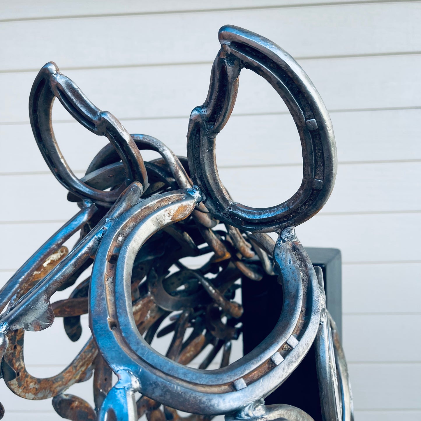 Horse Head - Entrance piece on post mount