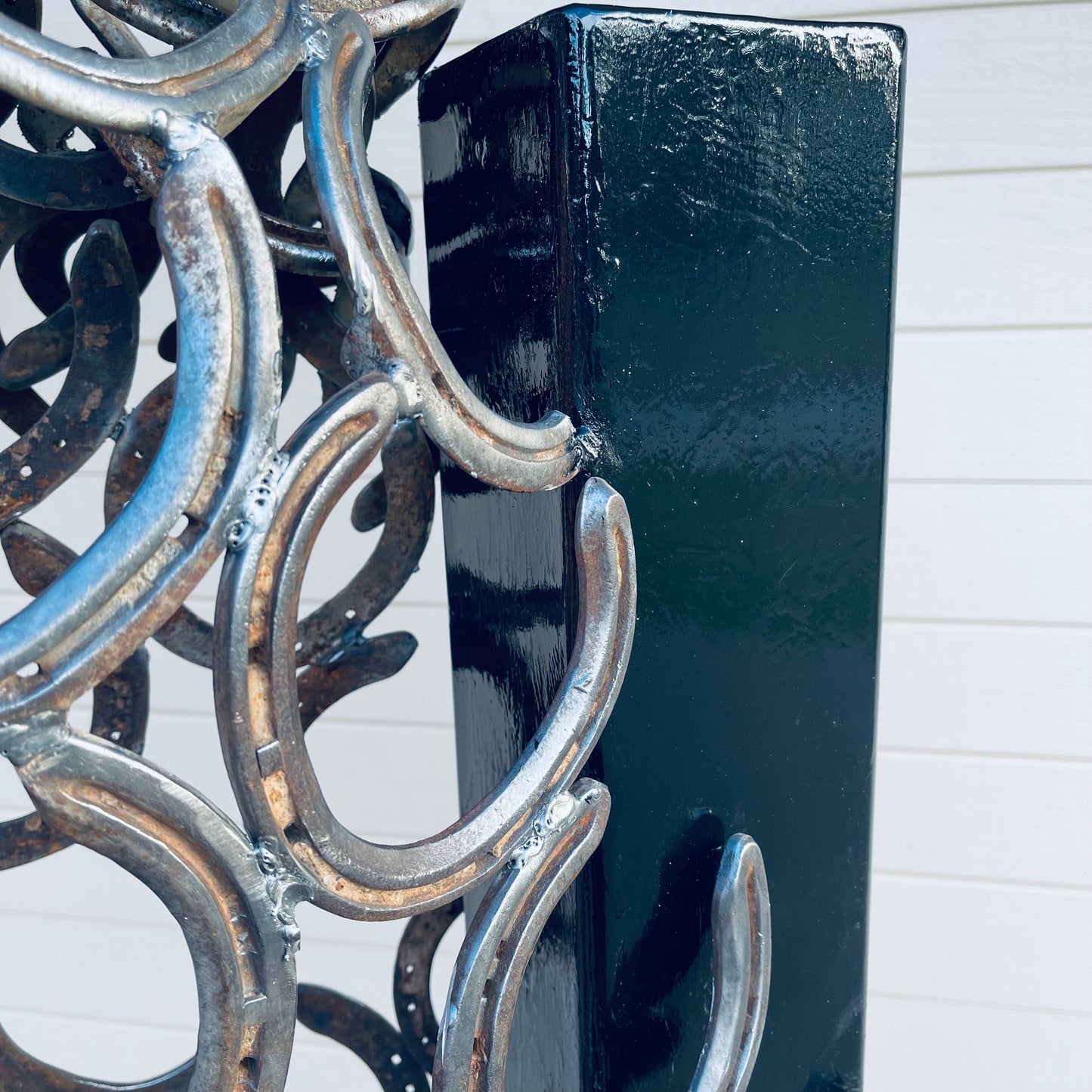 Horse Head - Entrance piece on post mount