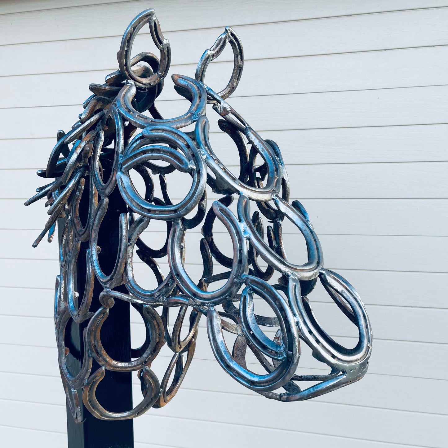 Horse Head - Entrance piece on post mount